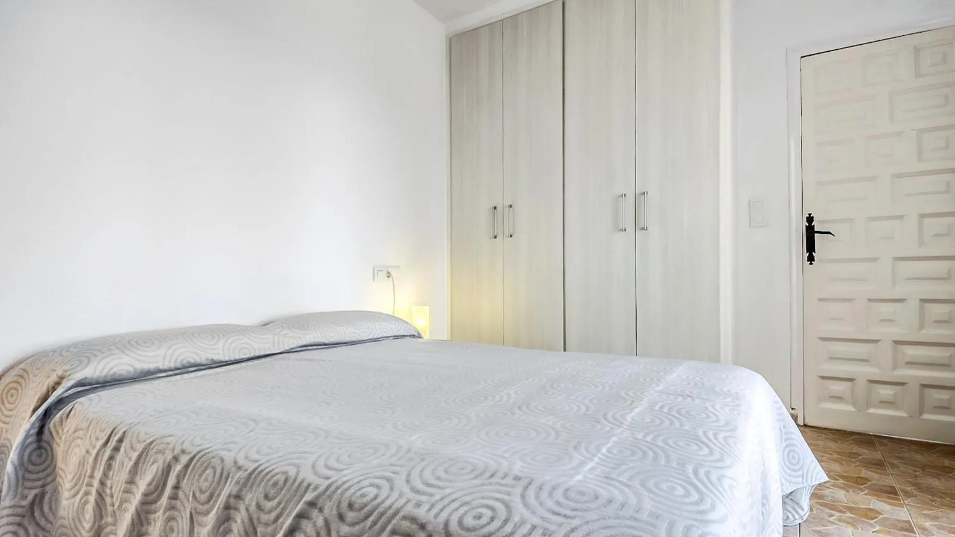 Beautiful Apartment With View Roses Spain