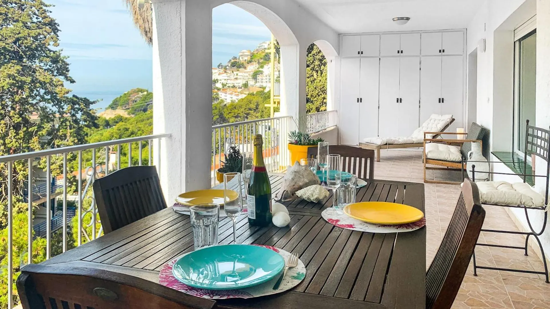 Beautiful Apartment With View Roses Spain